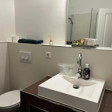 Burghof Apartmenthaus 公寓 格尔利茨