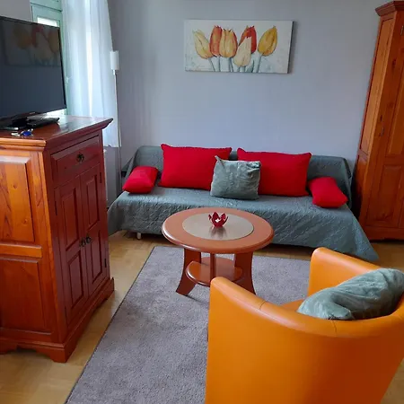 Burghof Apartmenthaus Apartment *