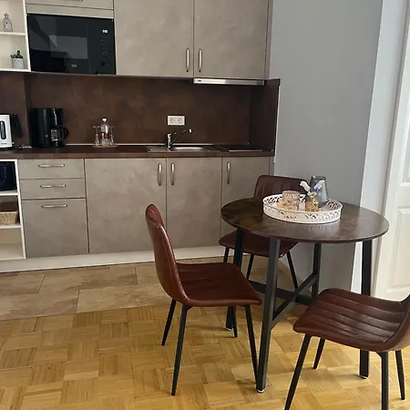 Burghof Apartmenthaus Daire