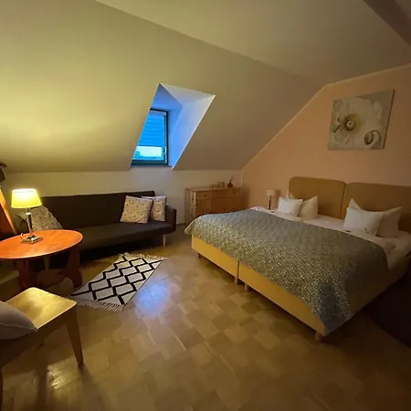 Daire Burghof Apartmenthaus *