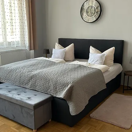 Burghof Apartmenthaus 아파트 *