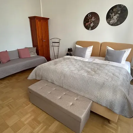 Burghof Apartmenthaus