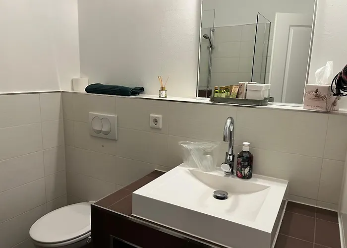 Burghof Apartmenthaus 아파트 괴를리츠