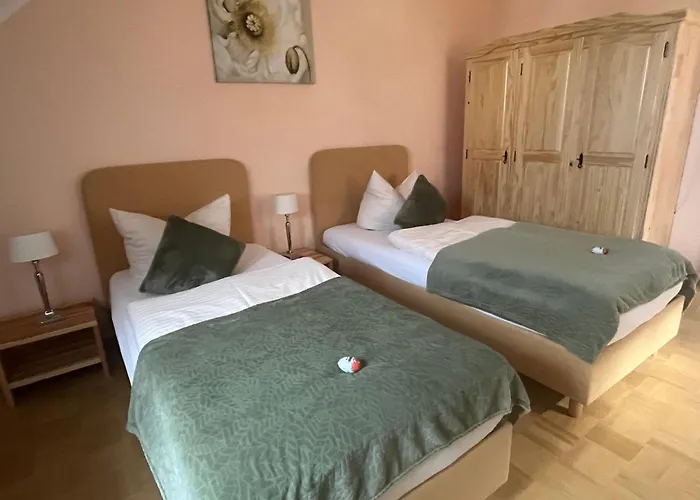 Burghof Apartmenthaus 괴를리츠